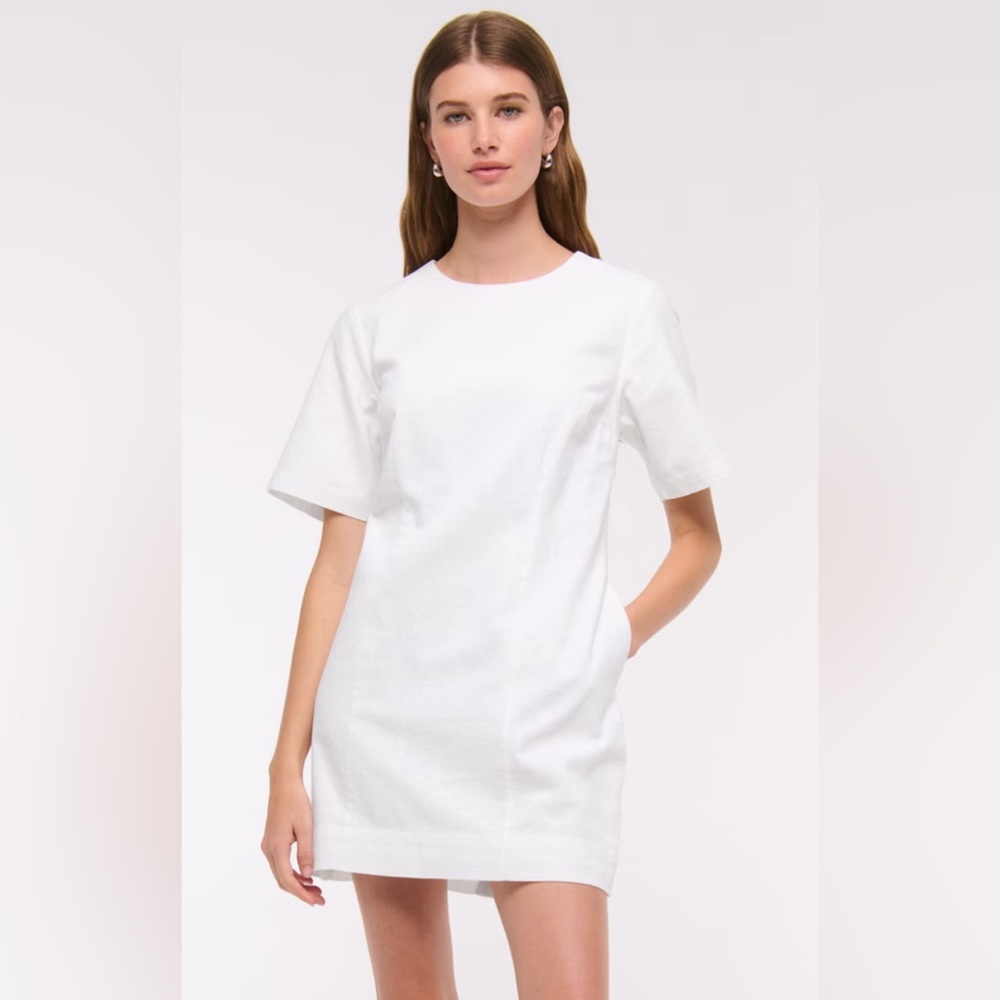 Abercrombie & Fitch Elegant White Mini Dress
